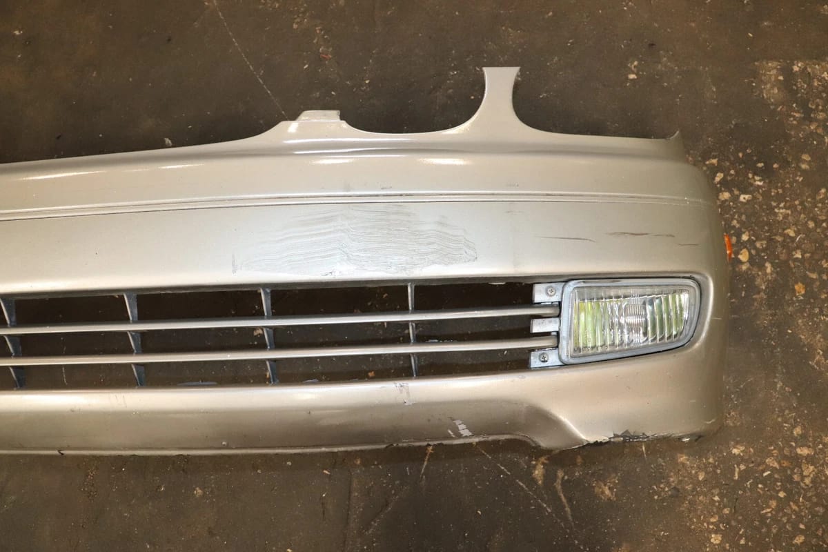 OEM 1998–2000 Lexus GS300 Front Bumper Cover Assembly – Silver